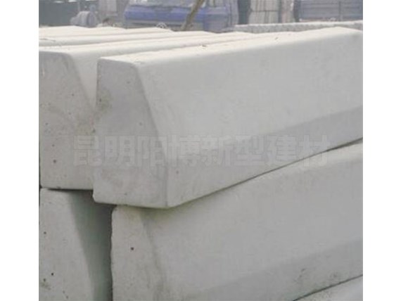 昆明混凝土路沿石表面處理方法有哪些？
